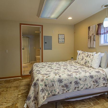 Stay In Ohiopyle In The Middle Of Town By The Gap Trail Exterior photo