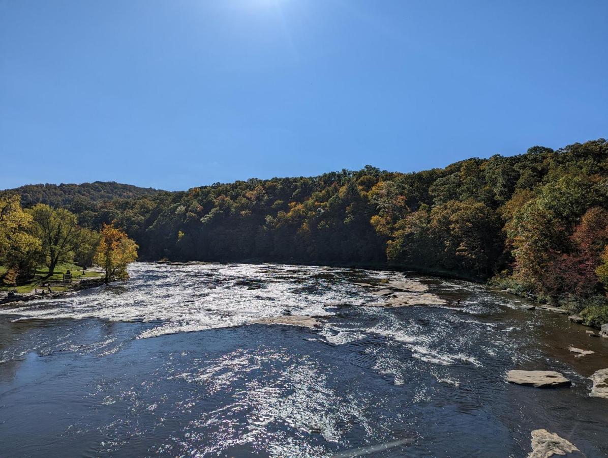 Stay In Ohiopyle In The Middle Of Town By The Gap Trail Exterior photo